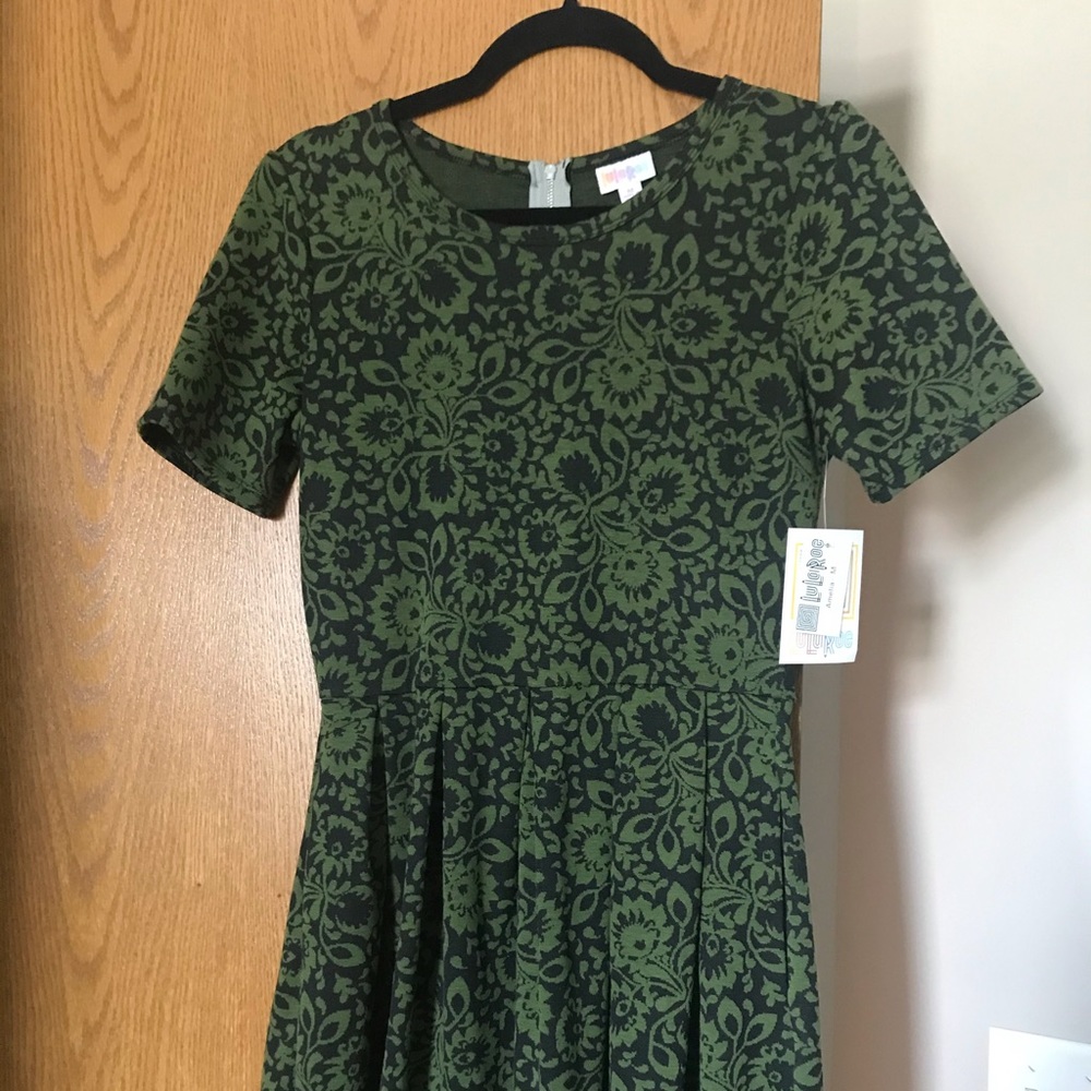 Lularoe Amelia Dress